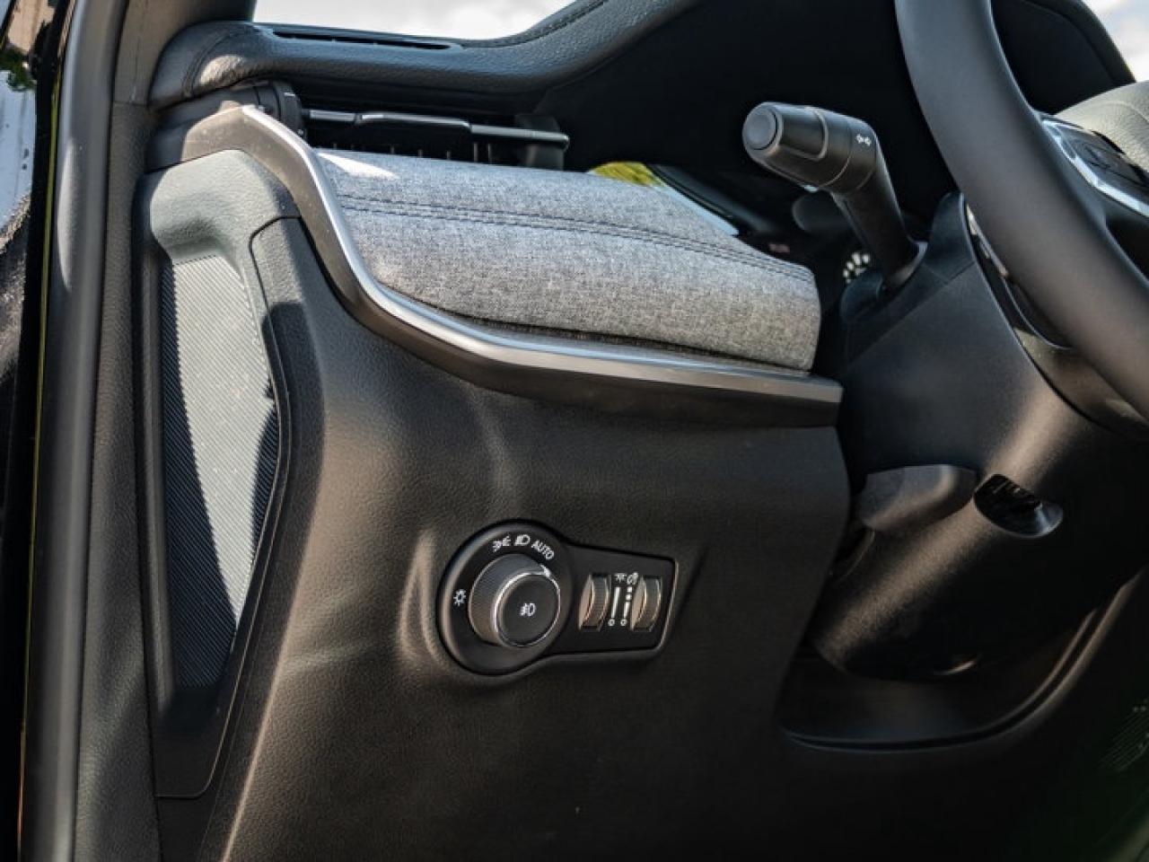 2026 Jeep Compass NORTH Photo