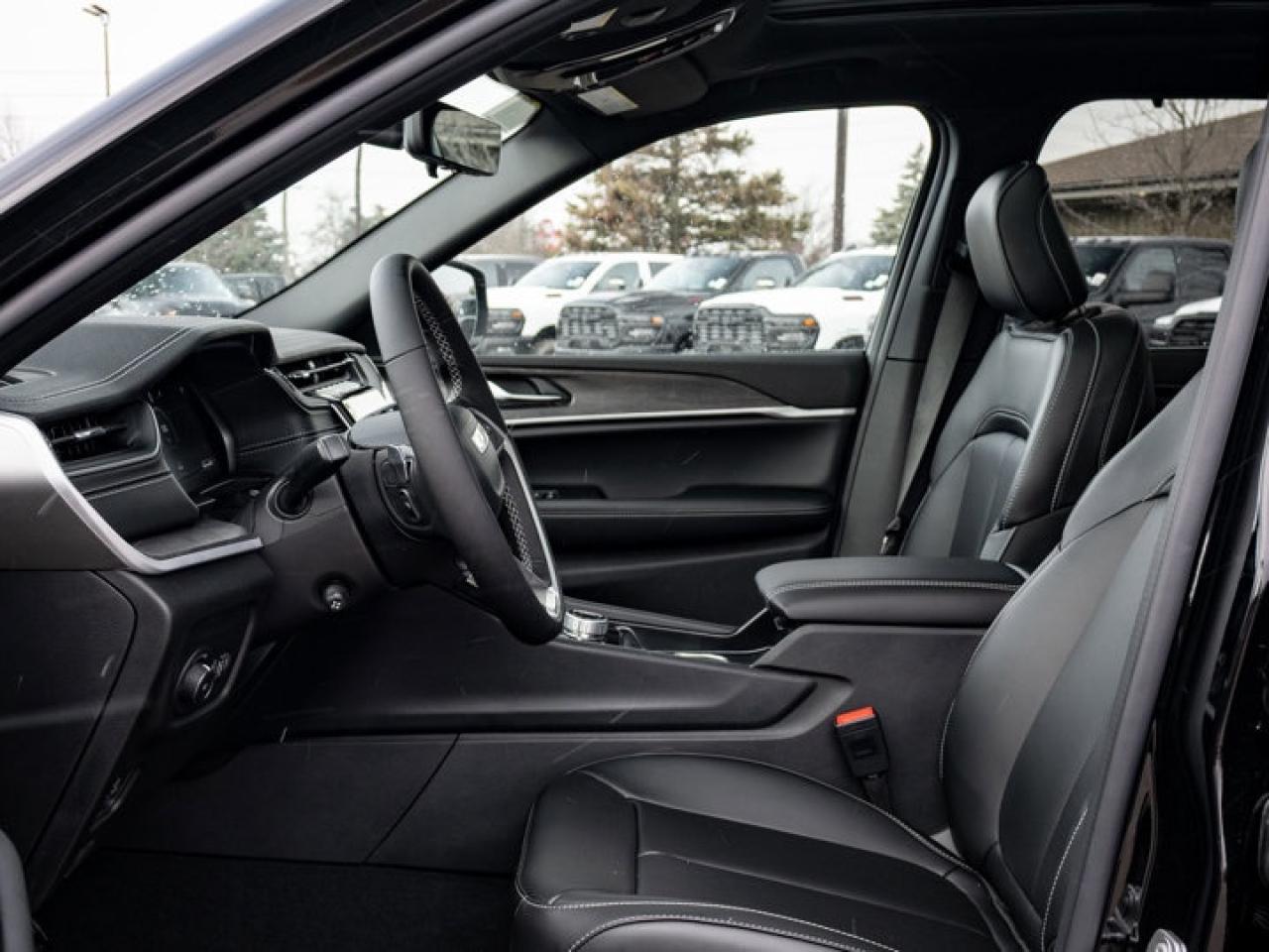 2025 Jeep Grand Cherokee Limited Photo