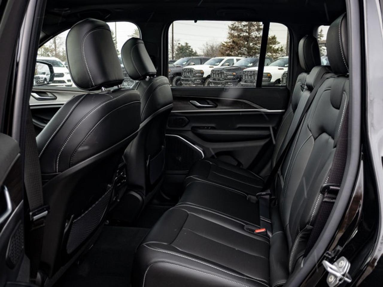 2025 Jeep Grand Cherokee Limited Photo