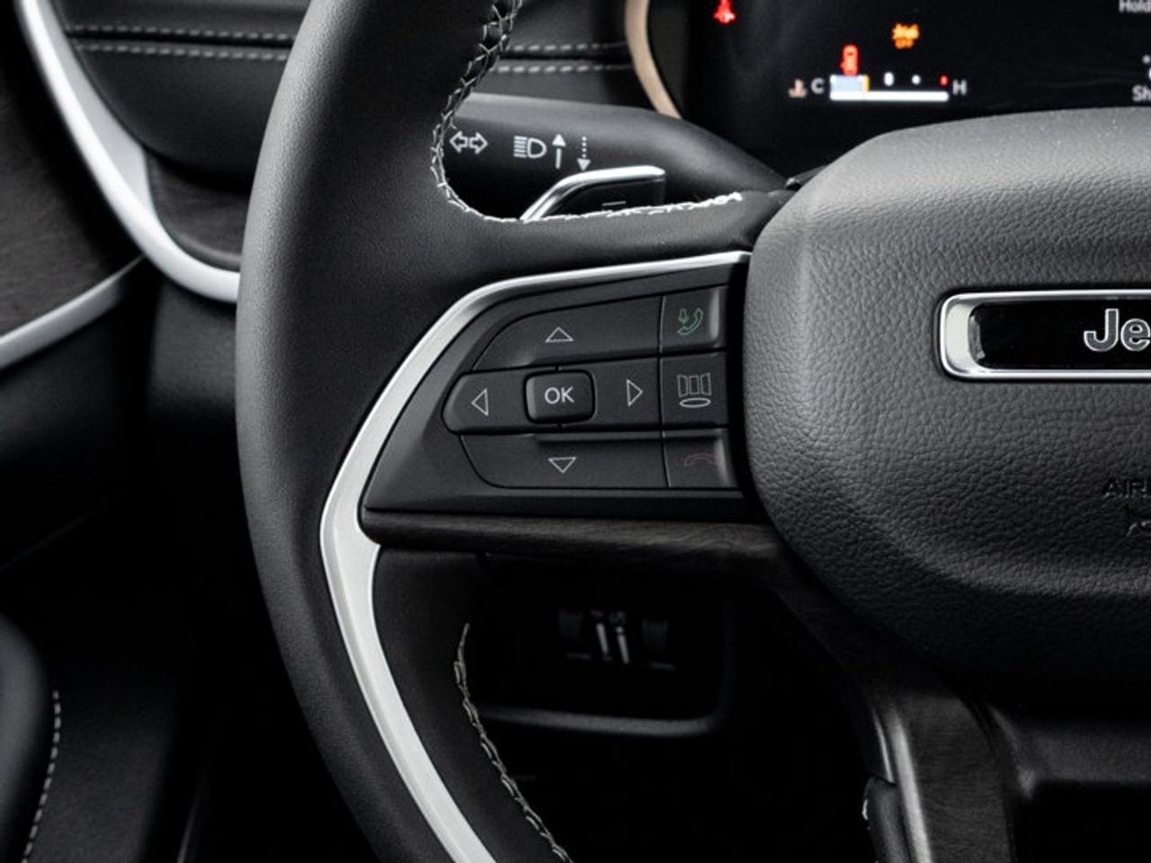 2025 Jeep Grand Cherokee Limited Photo