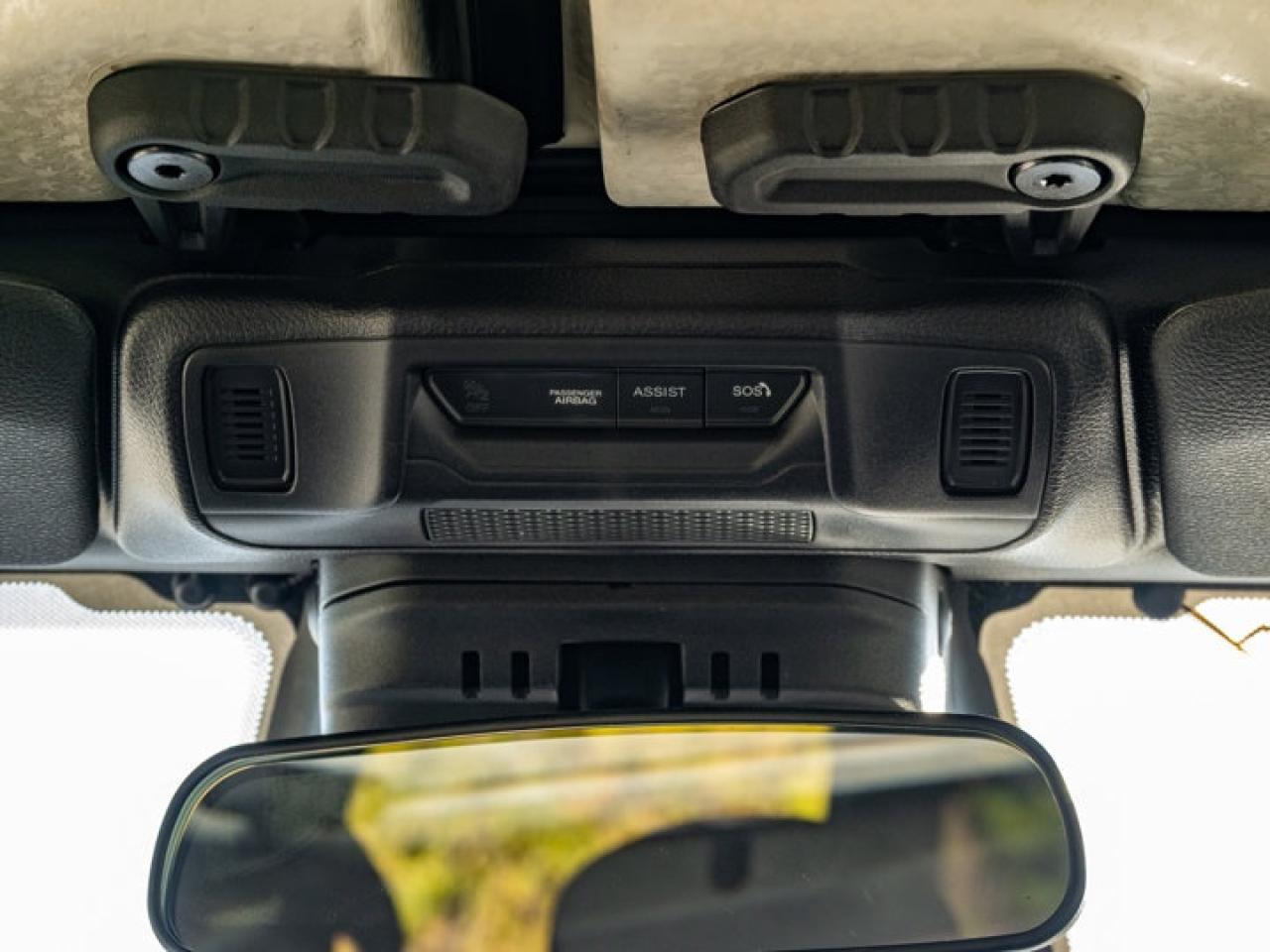 2026 Jeep Wrangler Sport S Photo