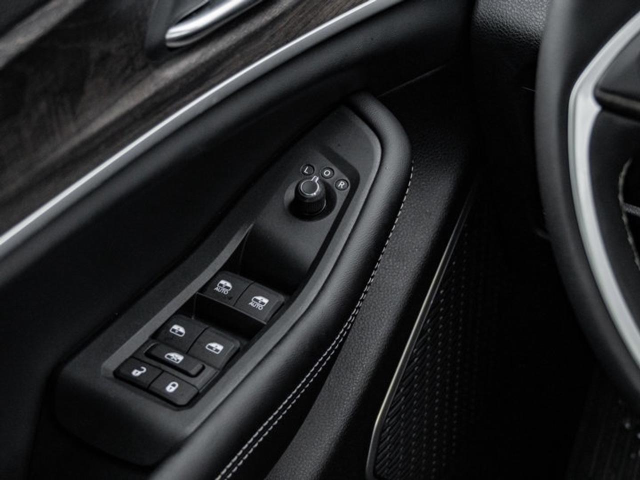 2025 Jeep Grand Cherokee Limited Photo