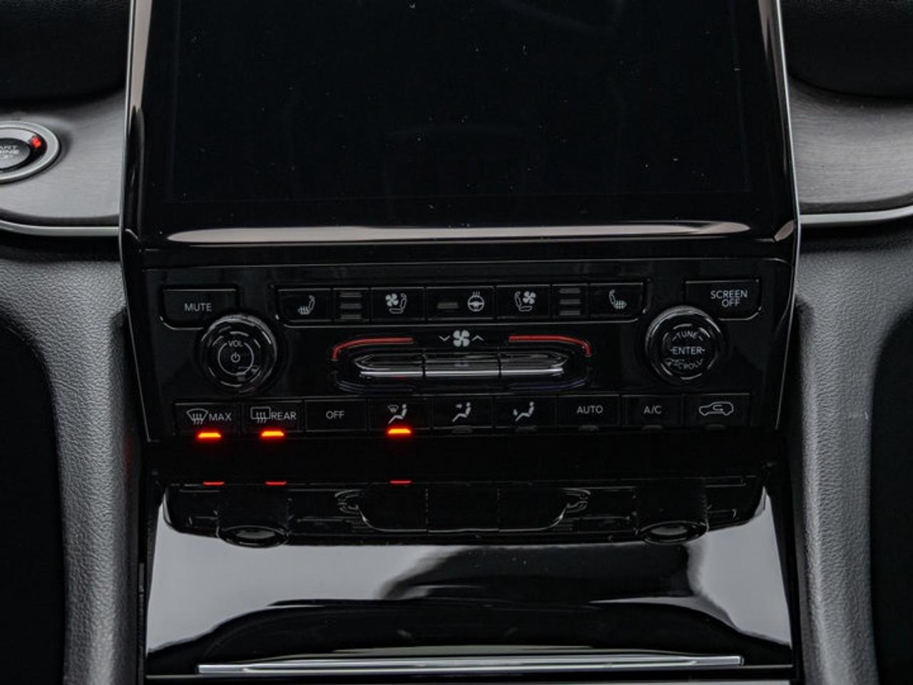 2025 Jeep Grand Cherokee Limited Photo