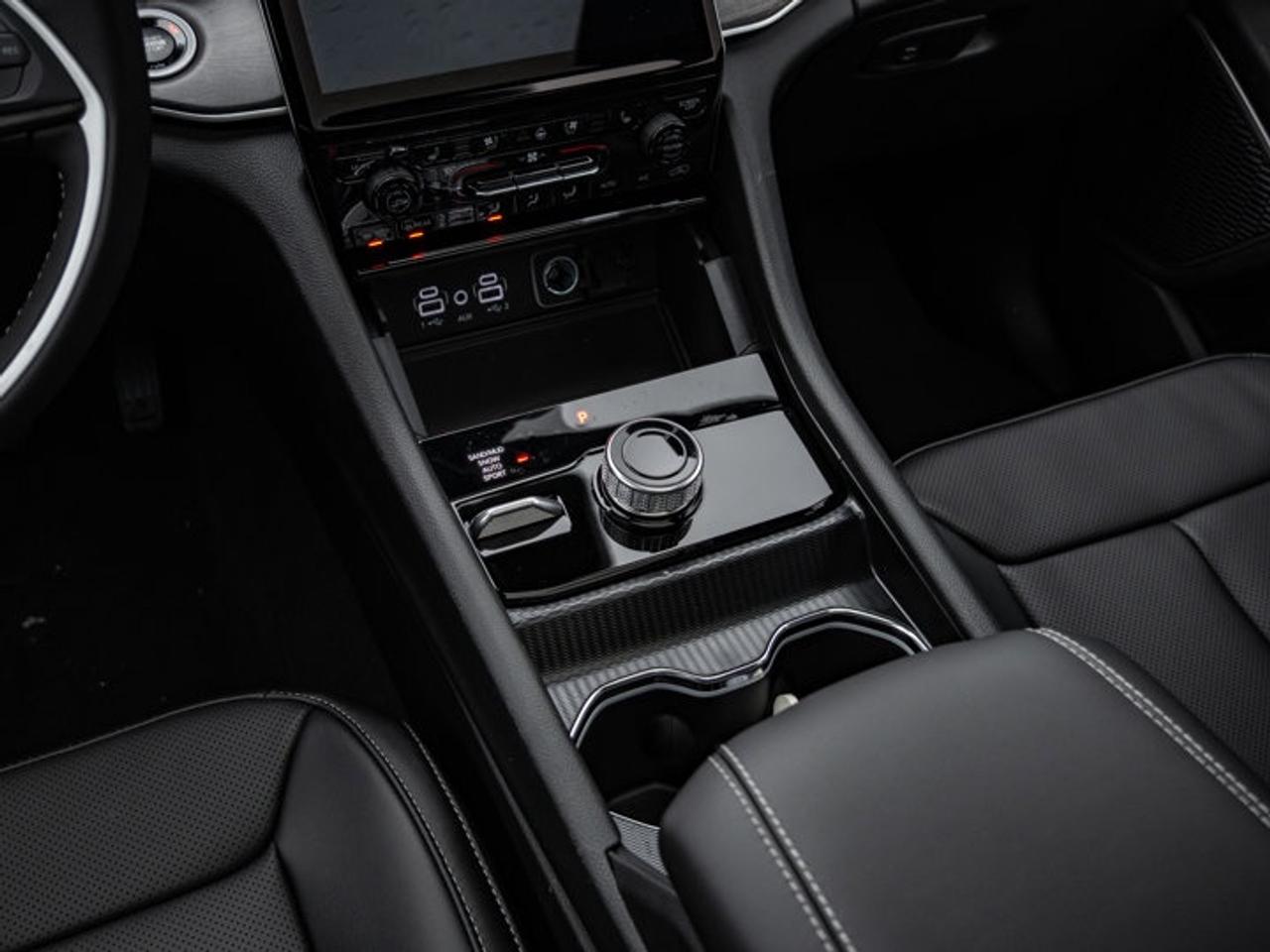 2025 Jeep Grand Cherokee Limited Photo