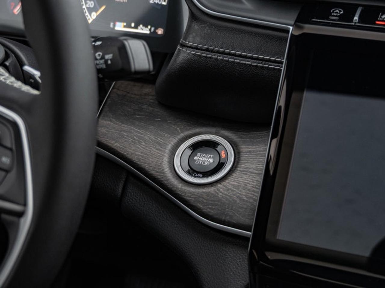 2025 Jeep Grand Cherokee Limited Photo