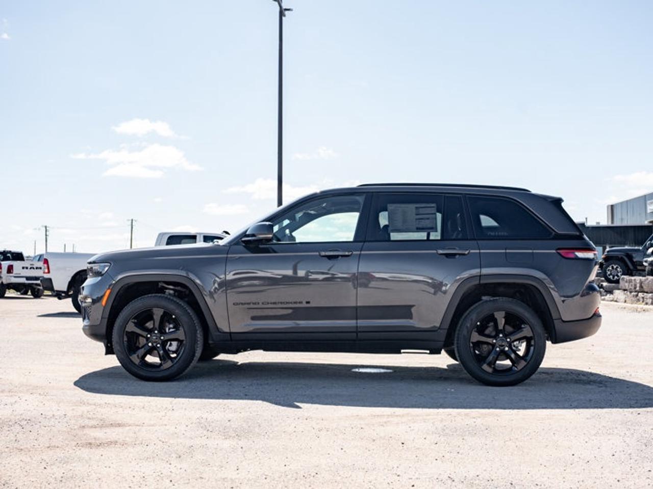 2025 Jeep Grand Cherokee Limited Photo