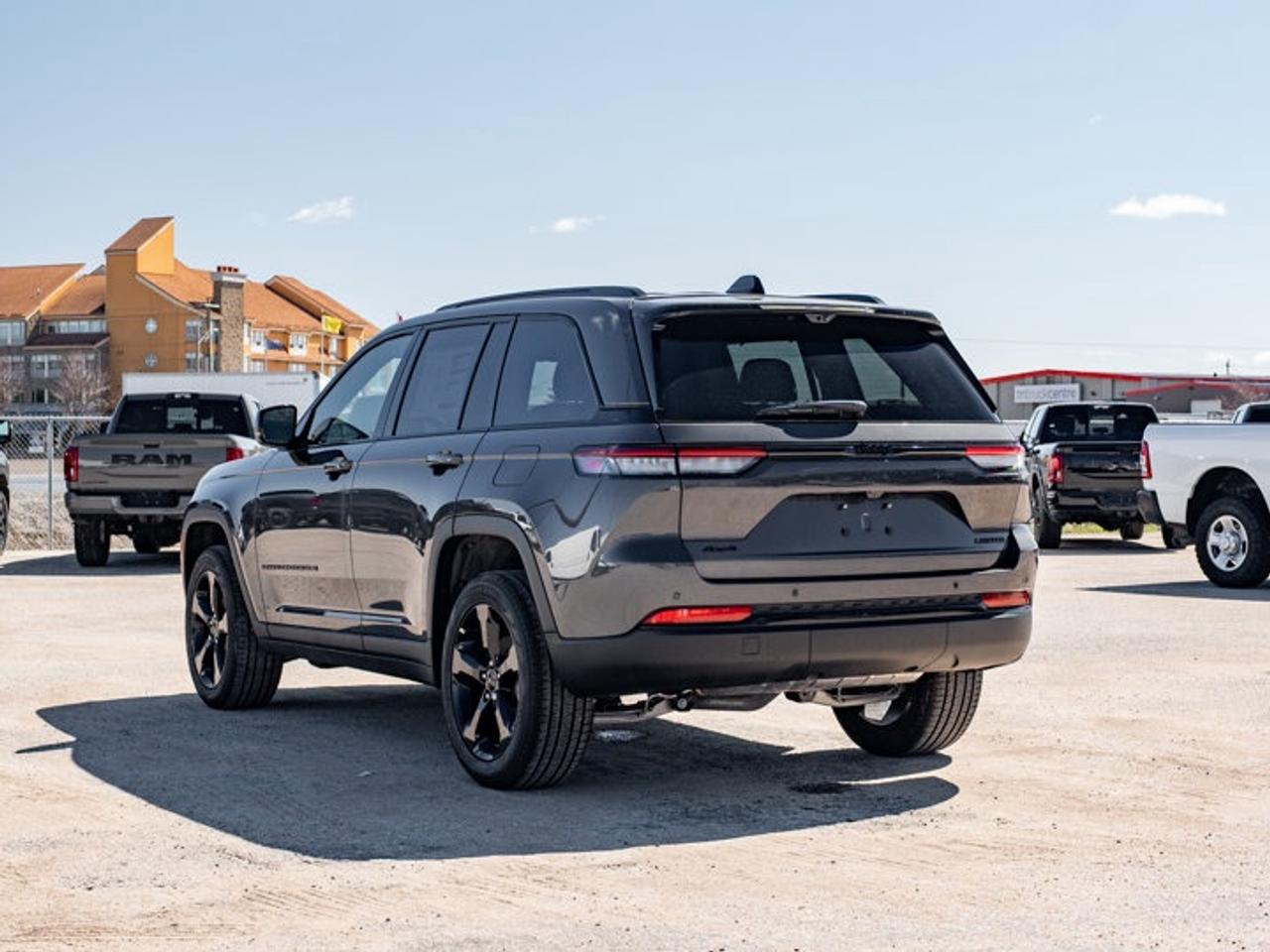 2025 Jeep Grand Cherokee Limited Photo