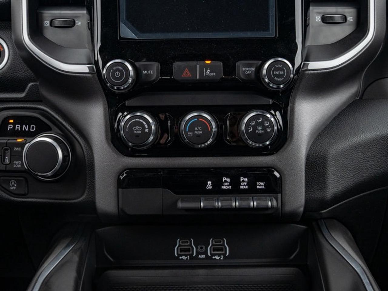 2026 RAM 1500 Express Photo