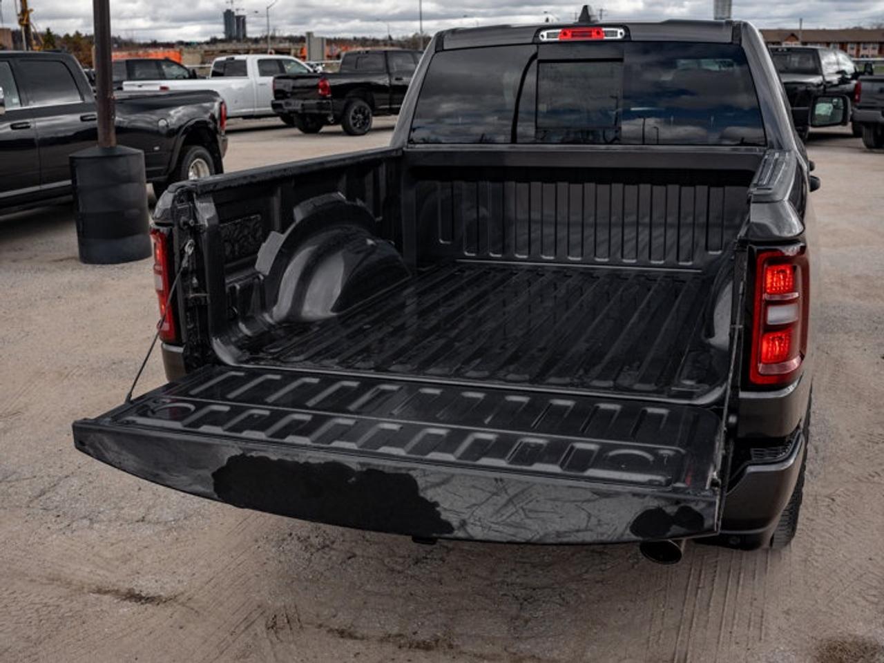 2026 RAM 1500 Express Photo