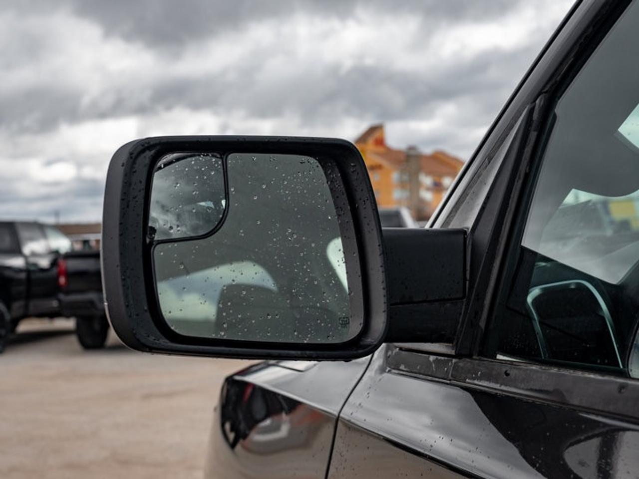 2026 RAM 1500 Express Photo