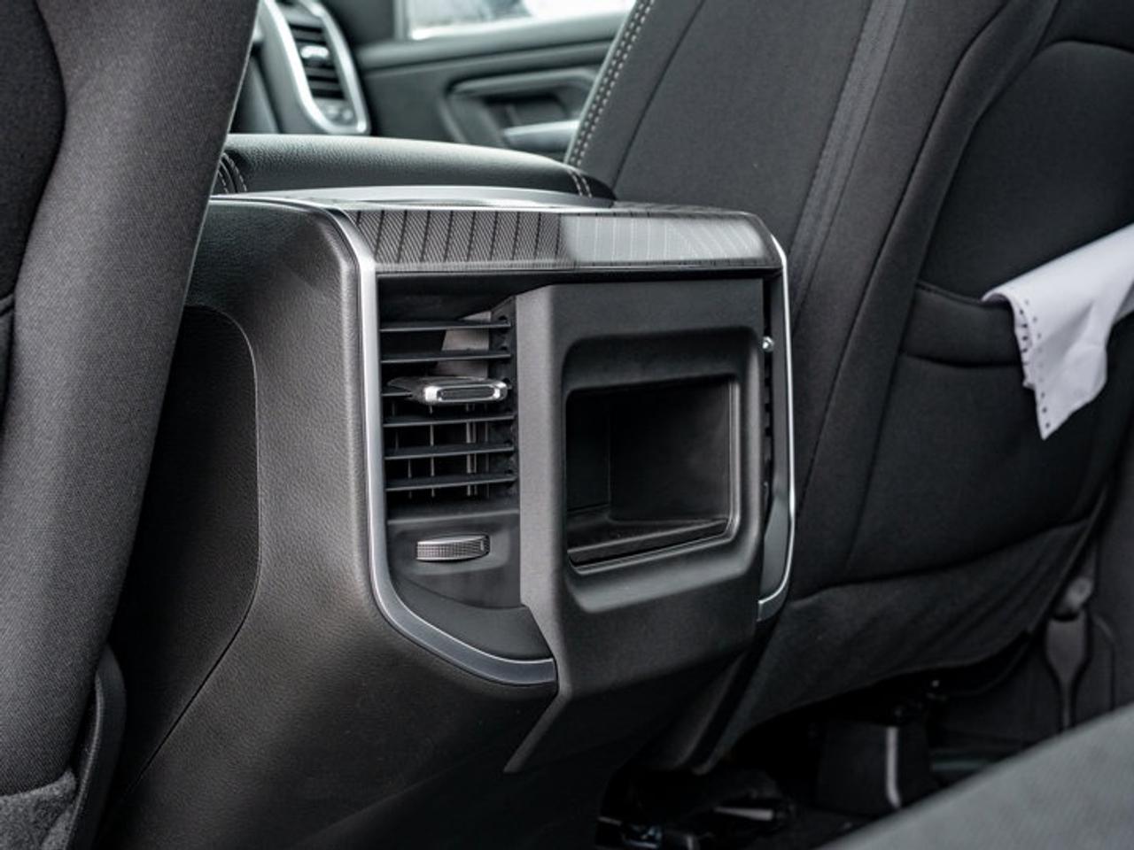 2026 RAM 1500 Express Photo