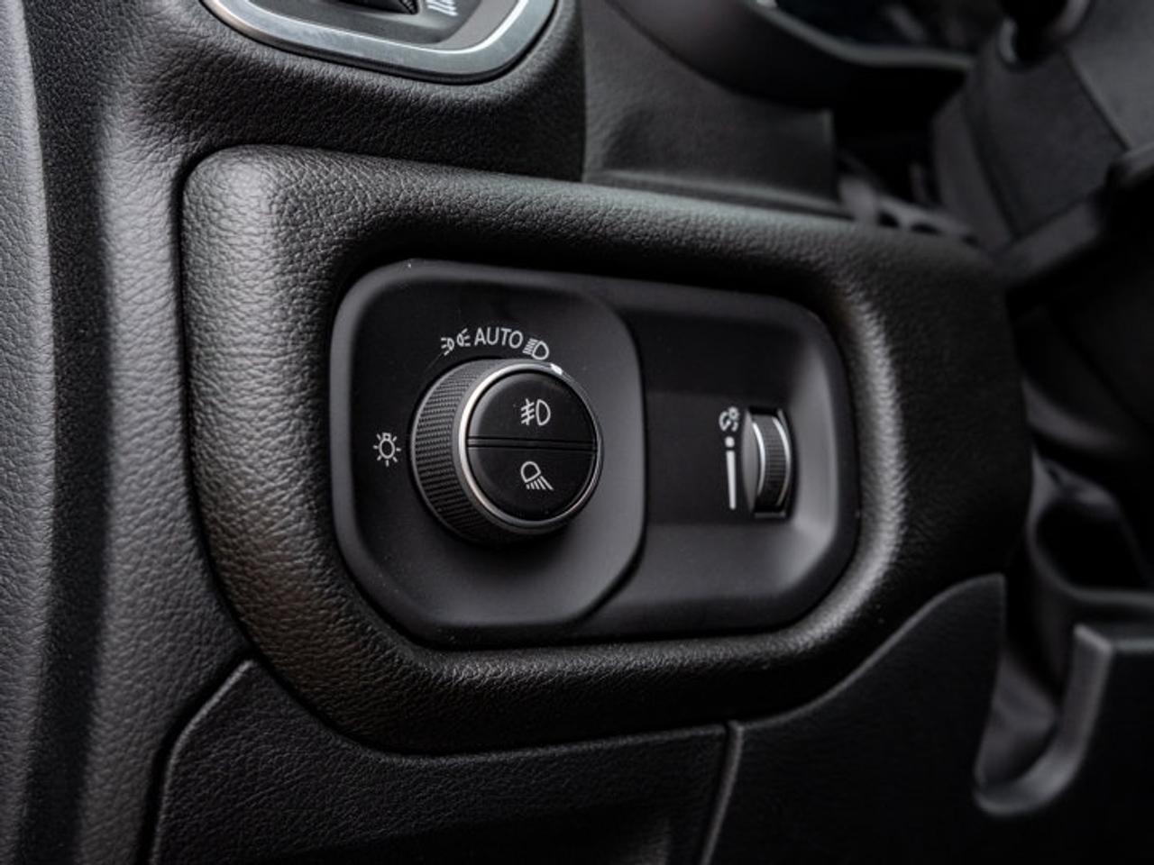 2026 RAM 1500 Express Photo