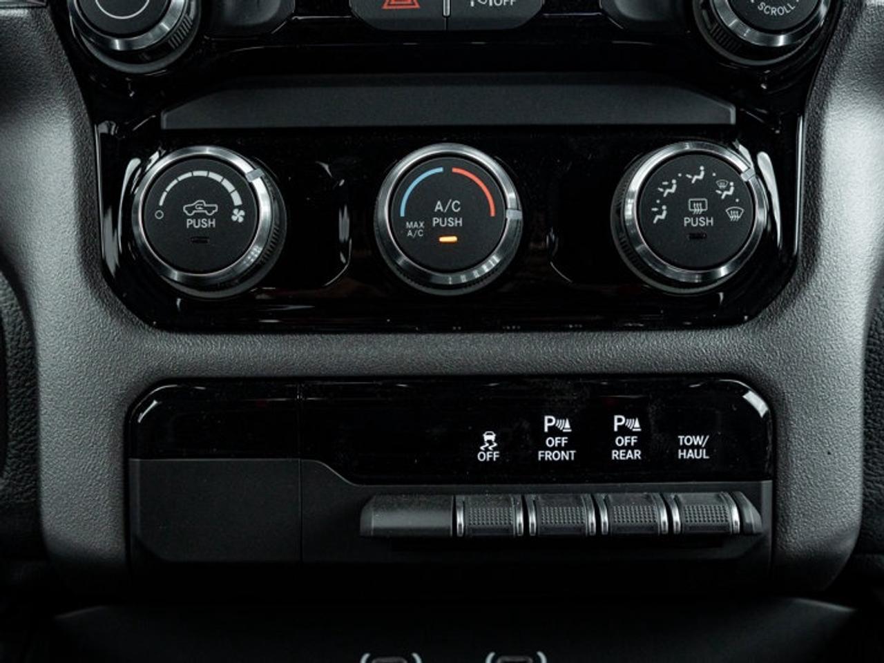 2026 RAM 1500 Express Photo