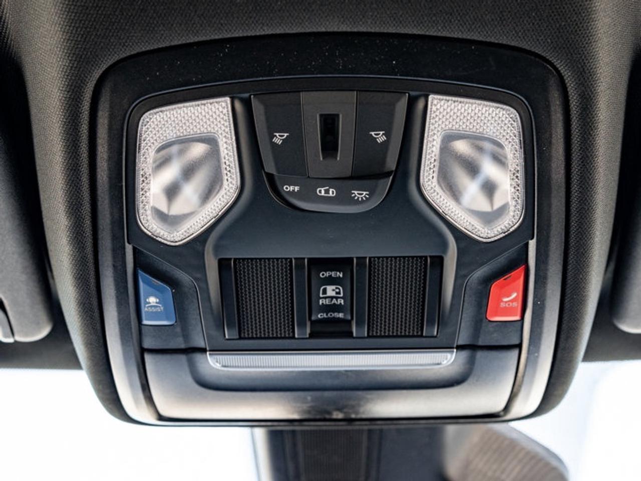 2026 RAM 1500 Express Photo