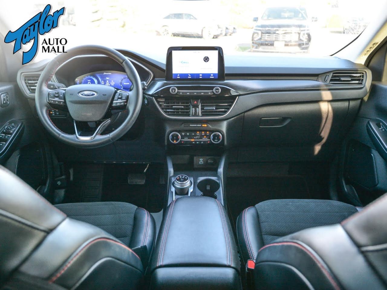 2022 Ford Escape SEL Photo