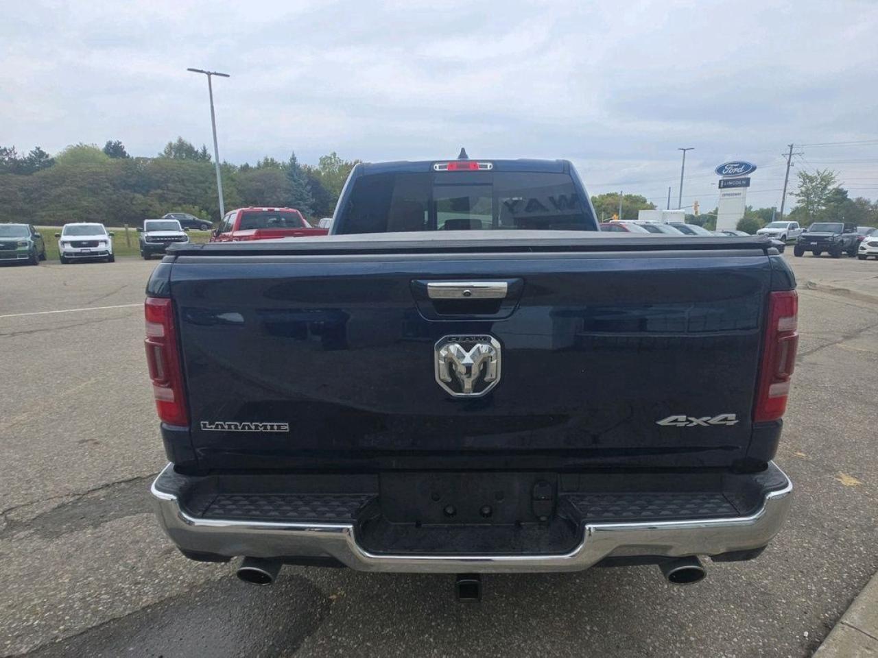 2022 RAM 1500 LARAMIE, 5.7L HEMI, LEATHER,HEATED SEATS, 20" RIMS Photo