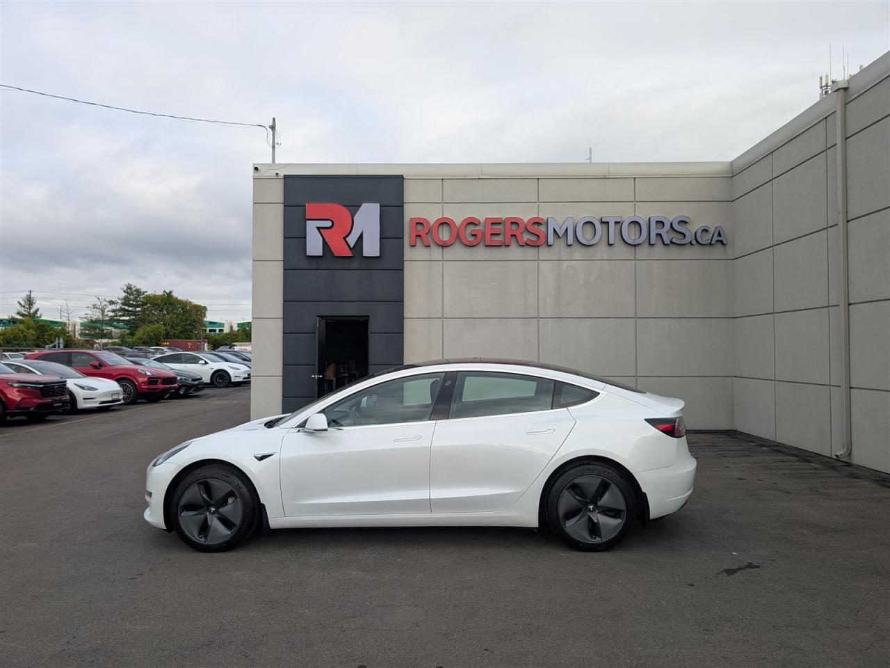 2020 Tesla Model 3 STANDARD RANGE PLUS