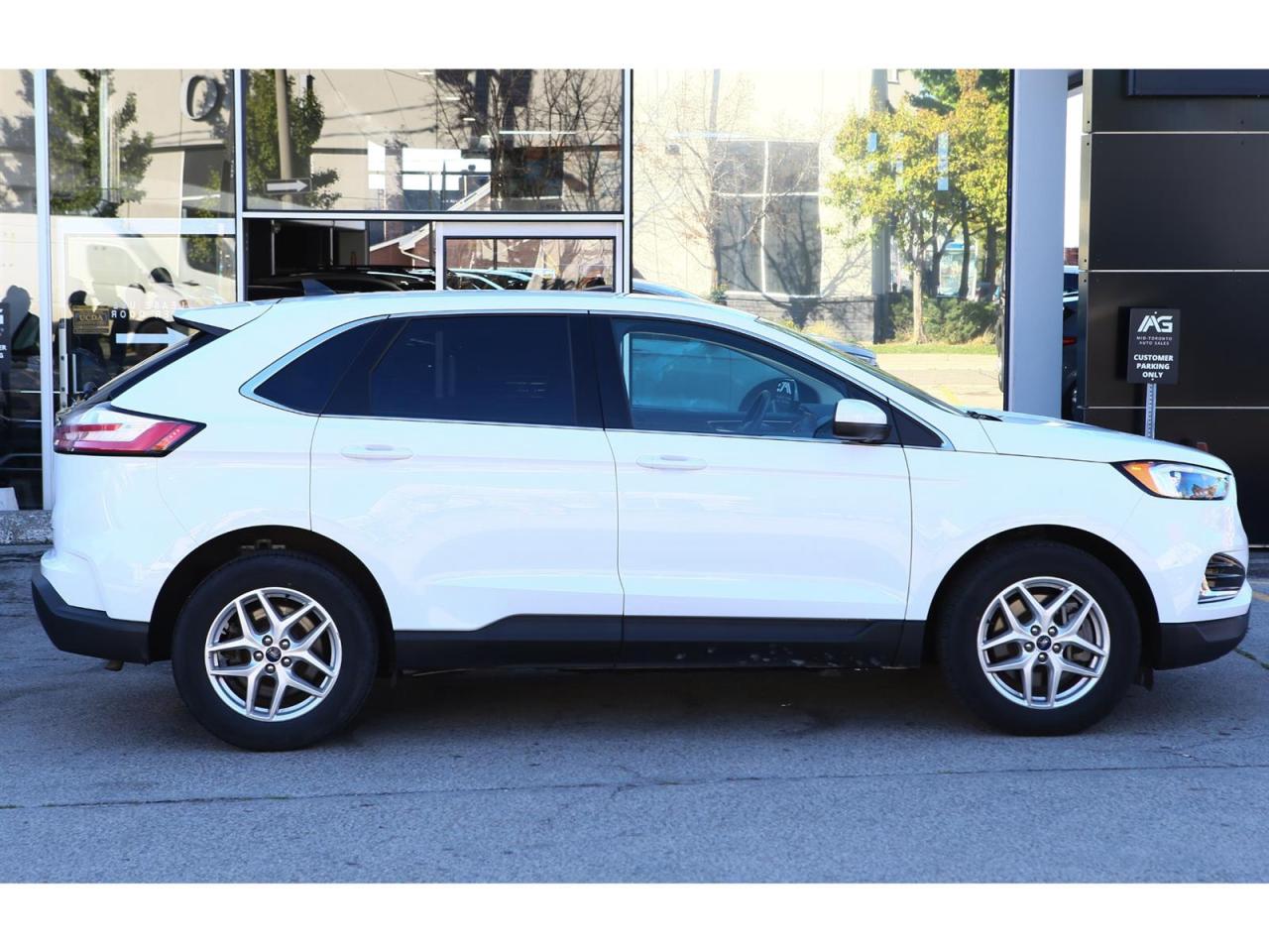 2022 Ford Edge SEL - AWD - Navigation - Leather Seats - Apple Car Play - Dual Zone Climate - Adaptive Cruise Photo