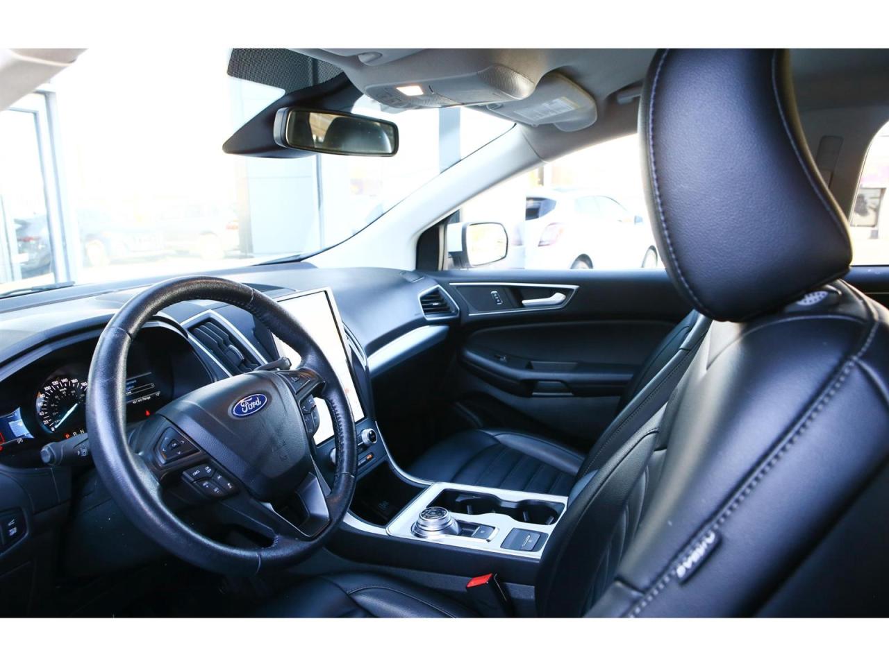 2022 Ford Edge SEL - AWD - Navigation - Leather Seats - Apple Car Play - Dual Zone Climate - Adaptive Cruise Photo