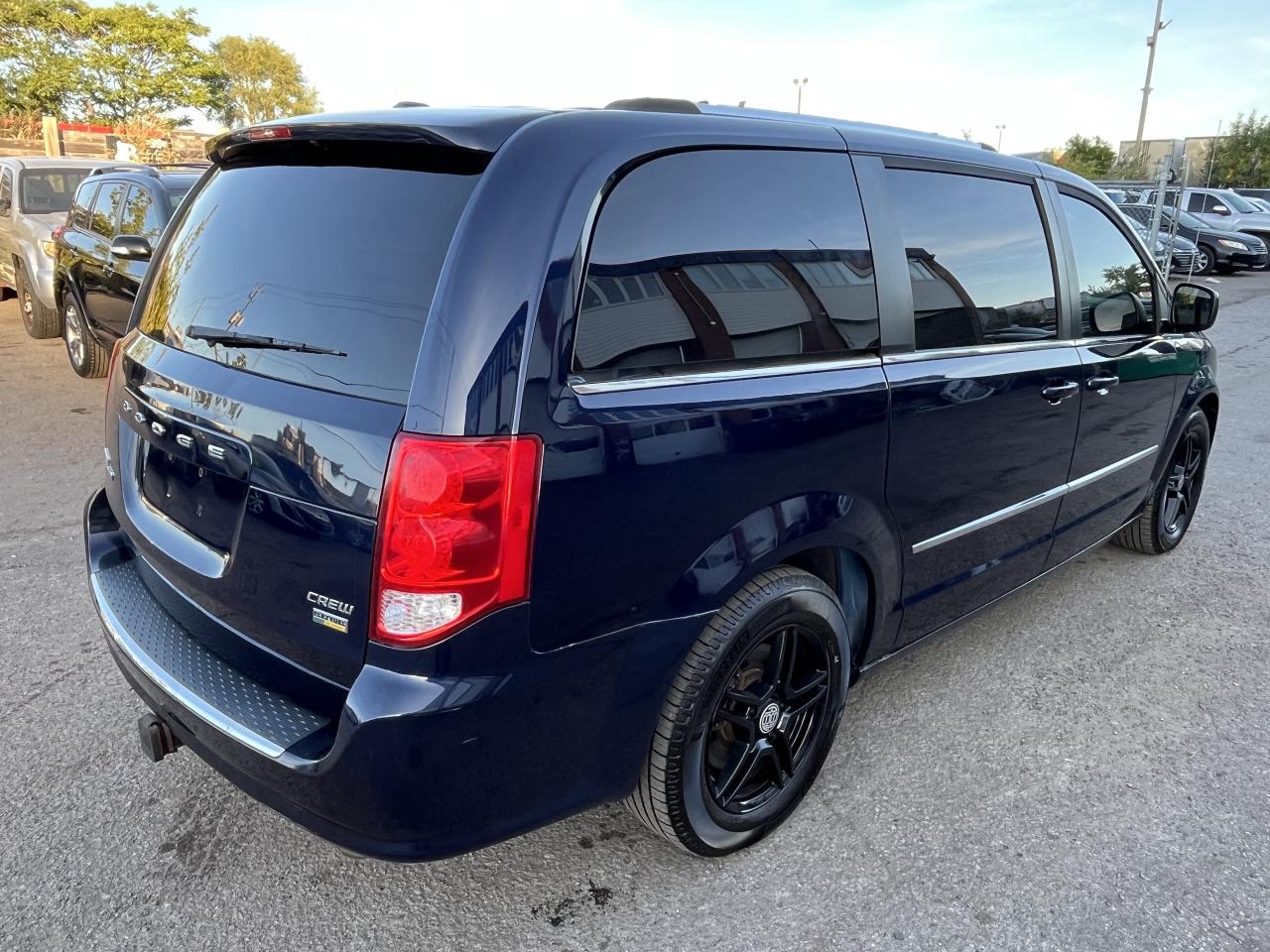 2015 Dodge Grand Caravan Crew Plus Photo4
