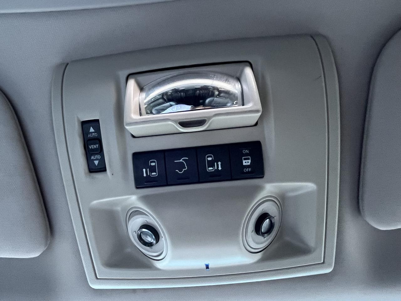 2015 Dodge Grand Caravan Crew Plus Photo