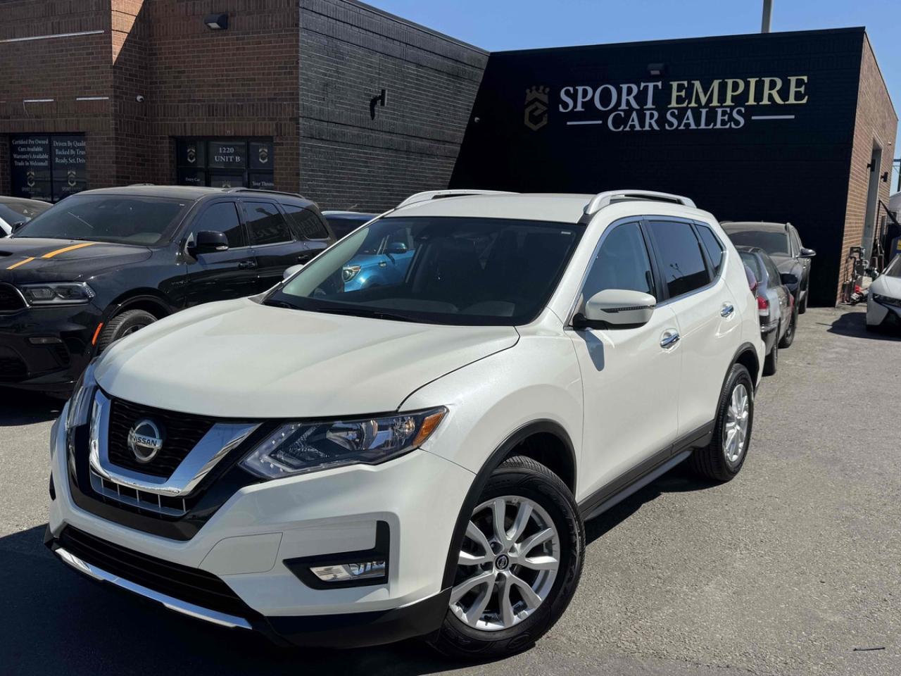 2019 Nissan Rogue SV - Photo #5
