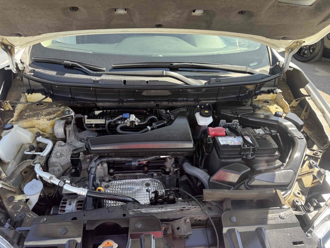 2019 Nissan Rogue SV - Photo #9