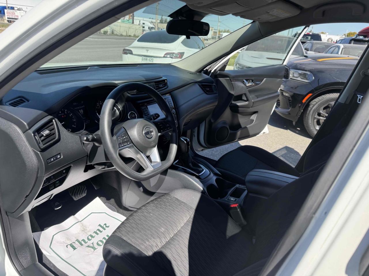 2019 Nissan Rogue SV - Photo #16
