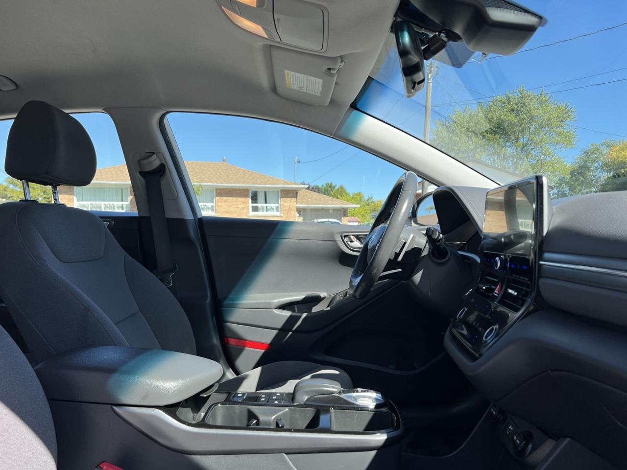 2020 Hyundai IONIQ Electric Preferred - Photo #12