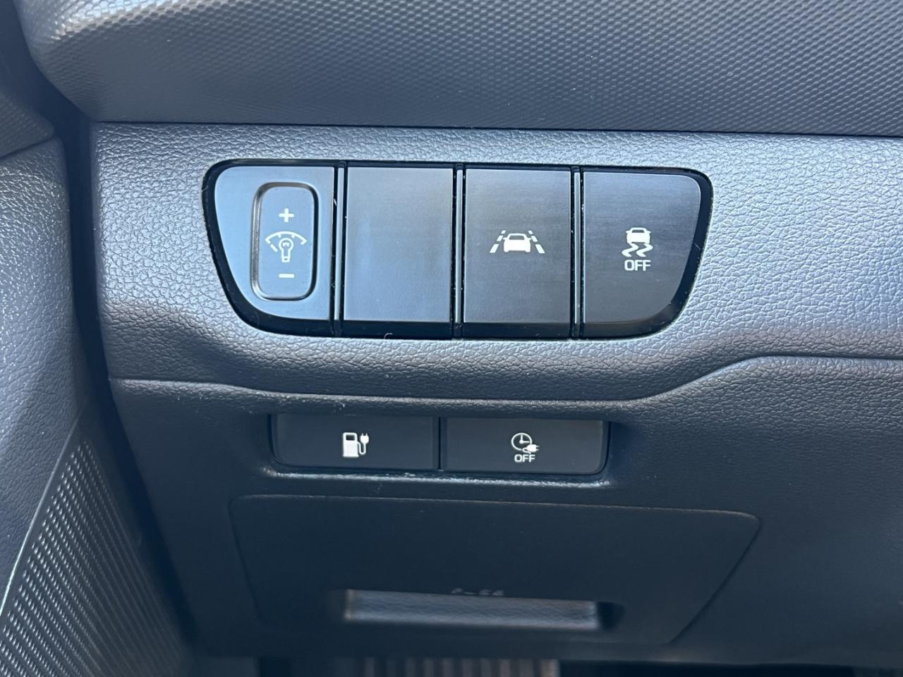 2020 Hyundai IONIQ Electric Preferred - Photo #27