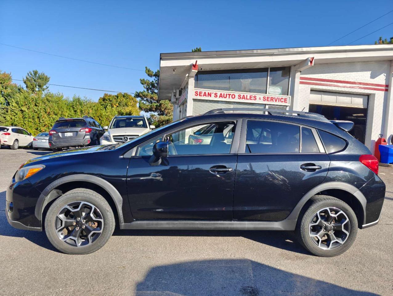 2013 Subaru XV Crosstrek 2.0i w/Touring Pkg - Photo #2