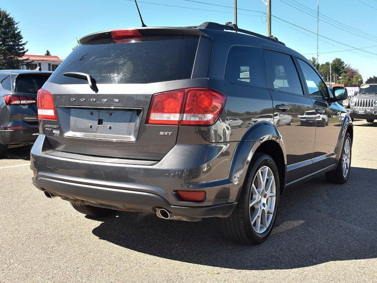 2017 Dodge Journey SXT - Photo #3