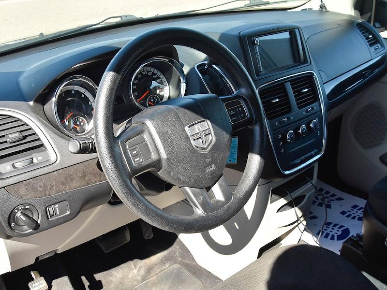 2017 Dodge Grand Caravan CANADA VALUE PACKAGE - Photo #5
