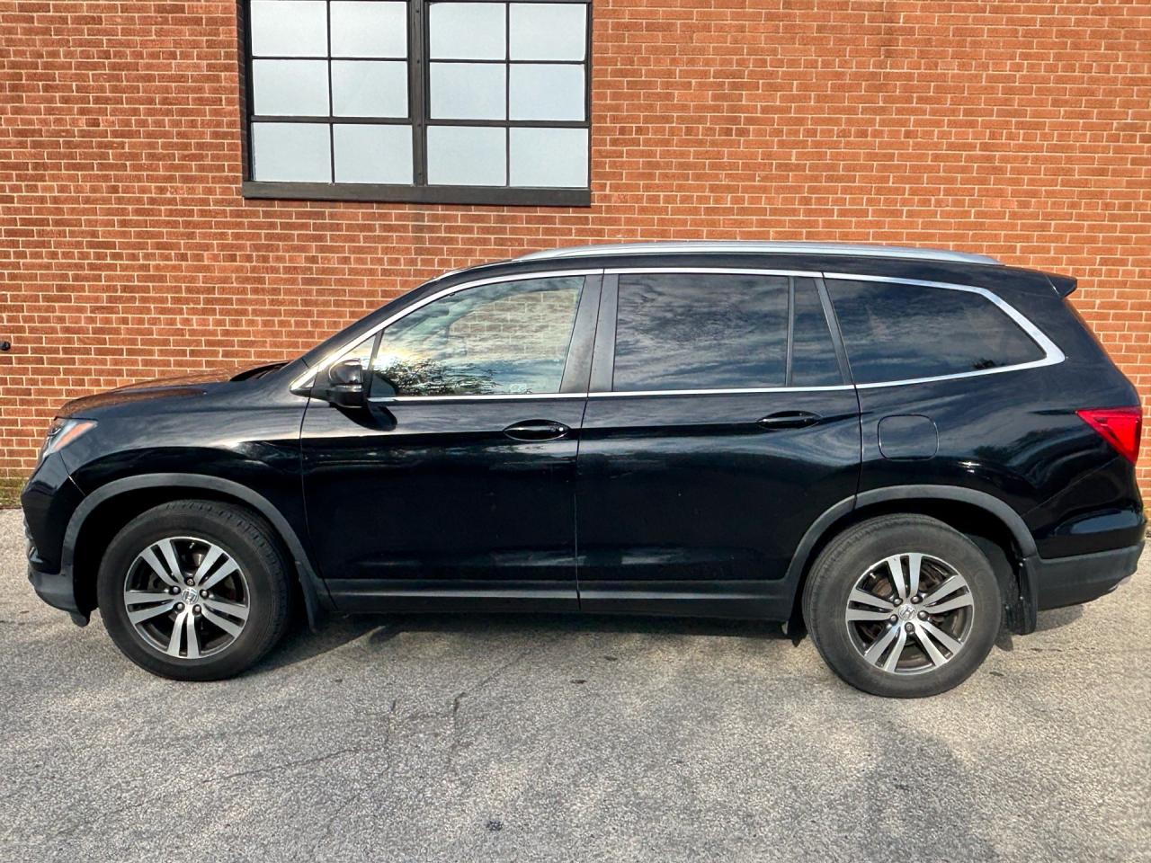 2016 Honda Pilot 4WD 4dr EX-L w/RES Photo2