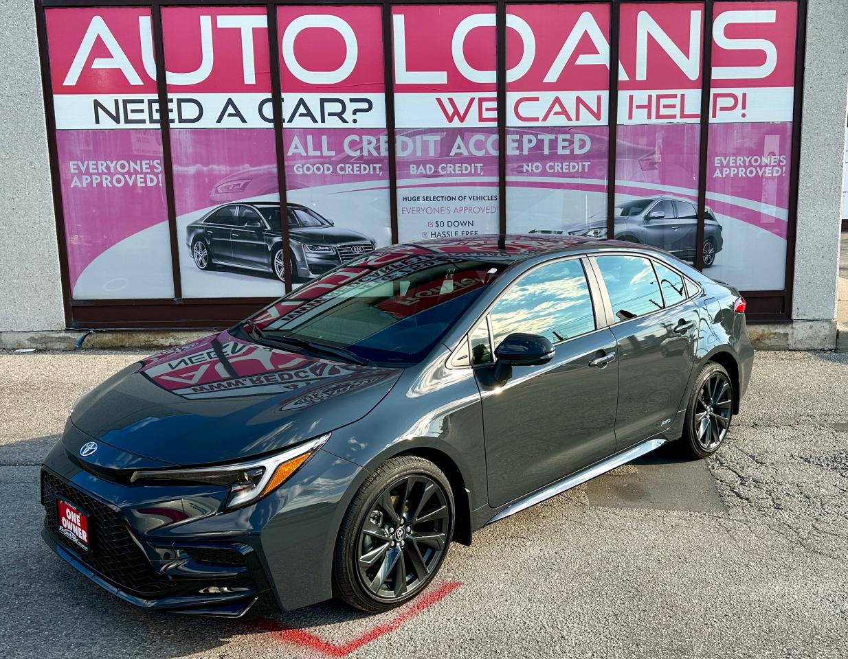 Used 2025 Toyota Corolla Hybrid SE | NO ACCIDENTS | AWD | SUNROOF | LOW KMS for sale in Toronto, ON