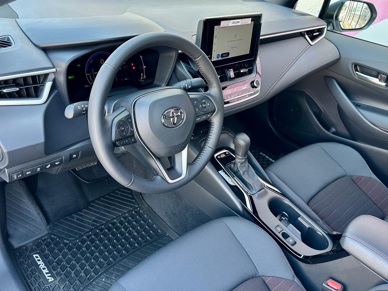 2025 Toyota Corolla Hybrid SE | NO ACCIDENTS | SUNROOF | AWD | LOW KMS Photo