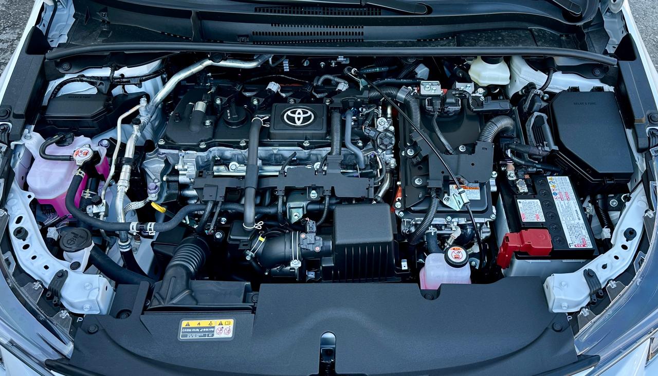 2025 Toyota Corolla Hybrid LE | NO ACCIDENTS | ALLOYS | LOW KMS Photo