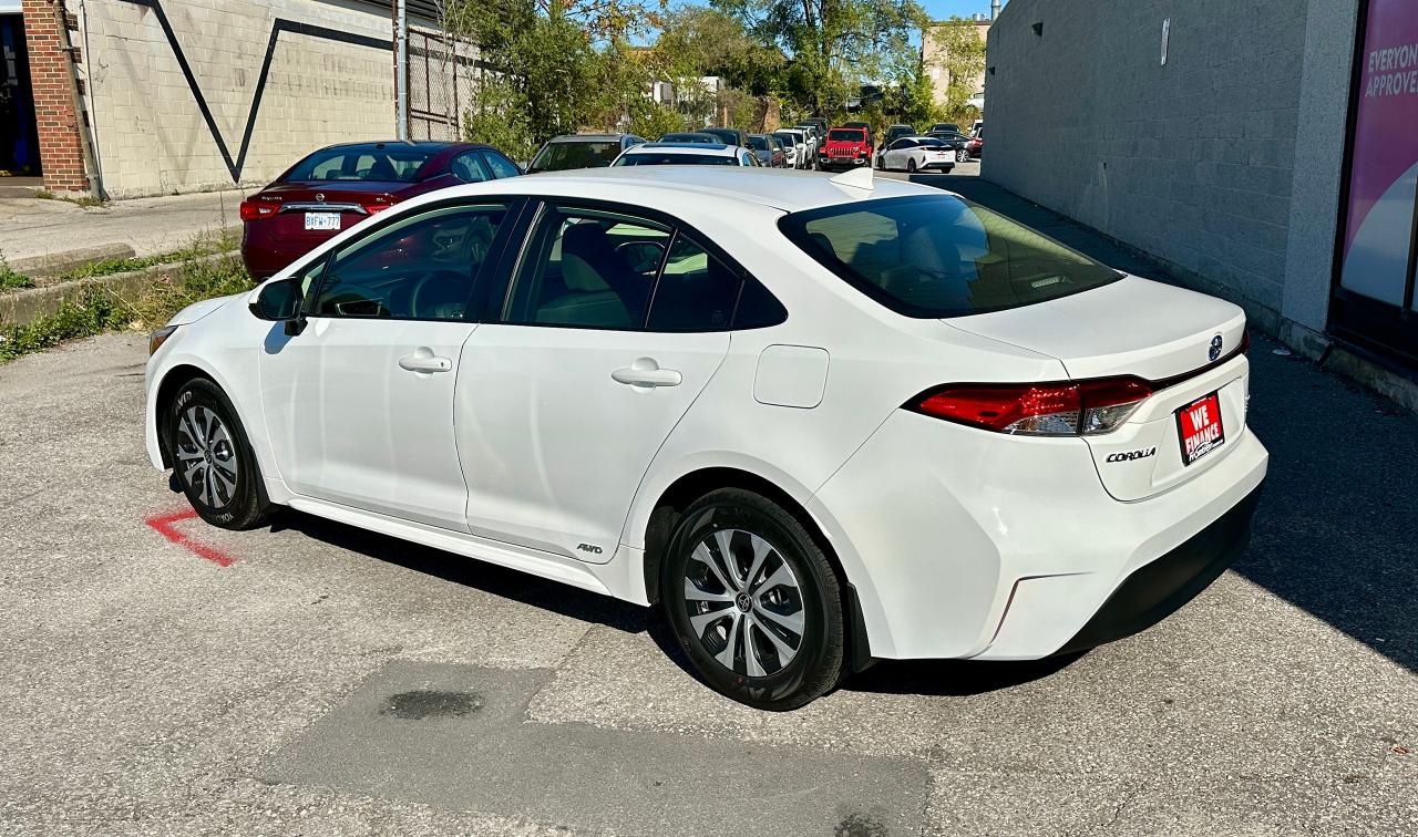 2025 Toyota Corolla Hybrid LE | NO ACCIDENTS | ALLOYS | LOW KMS Photo
