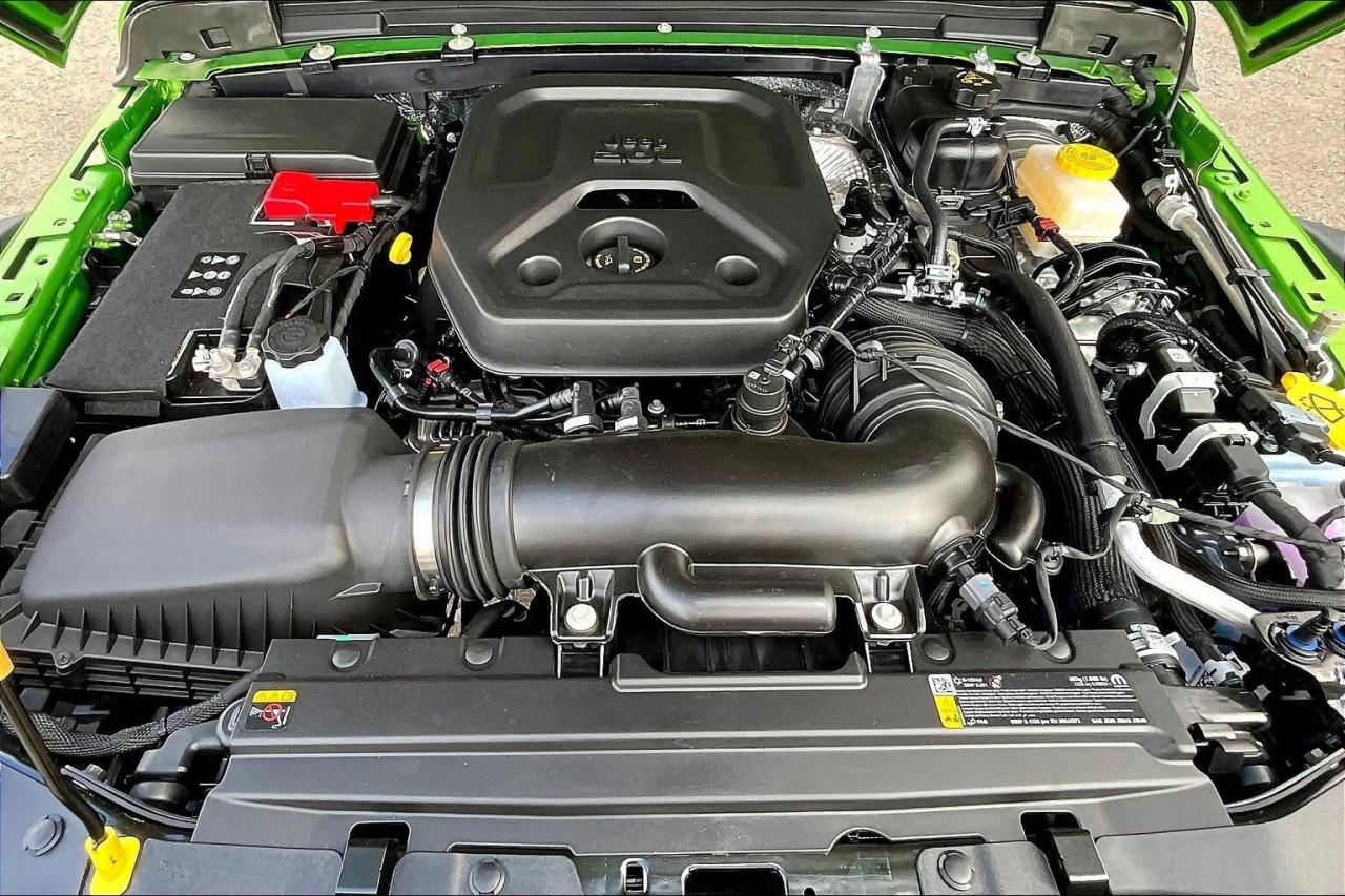 2026 Jeep Wrangler WILLYS 4dr | Hardtop | Tech & Conv Grp | Mojito Photo