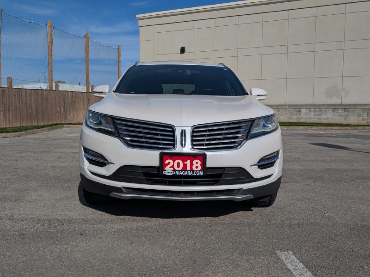 2018 Lincoln MKC Reserve AWD  **COOLED SEATS - SUNROOF** Photo