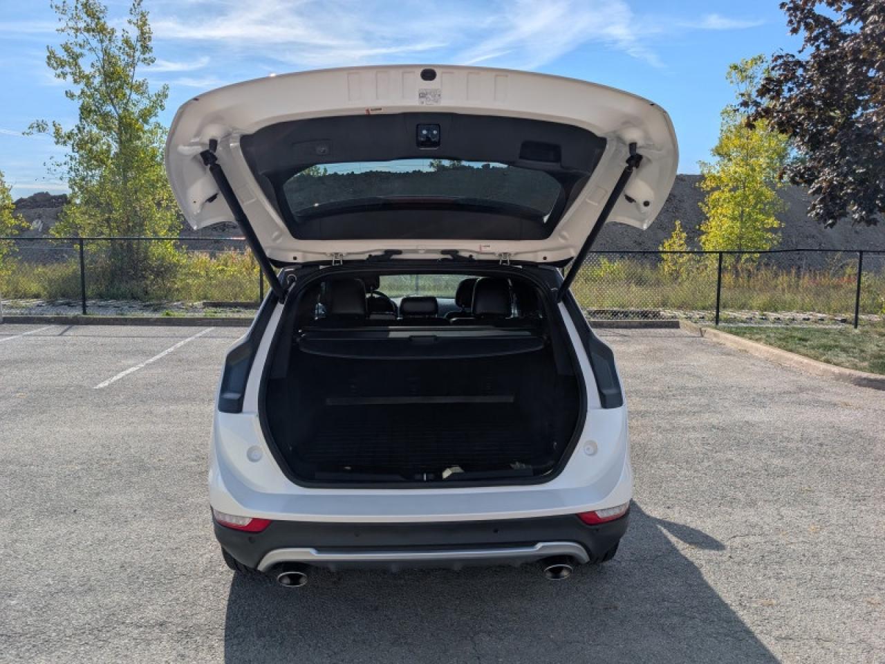 2018 Lincoln MKC Reserve AWD  **COOLED SEATS - SUNROOF** Photo