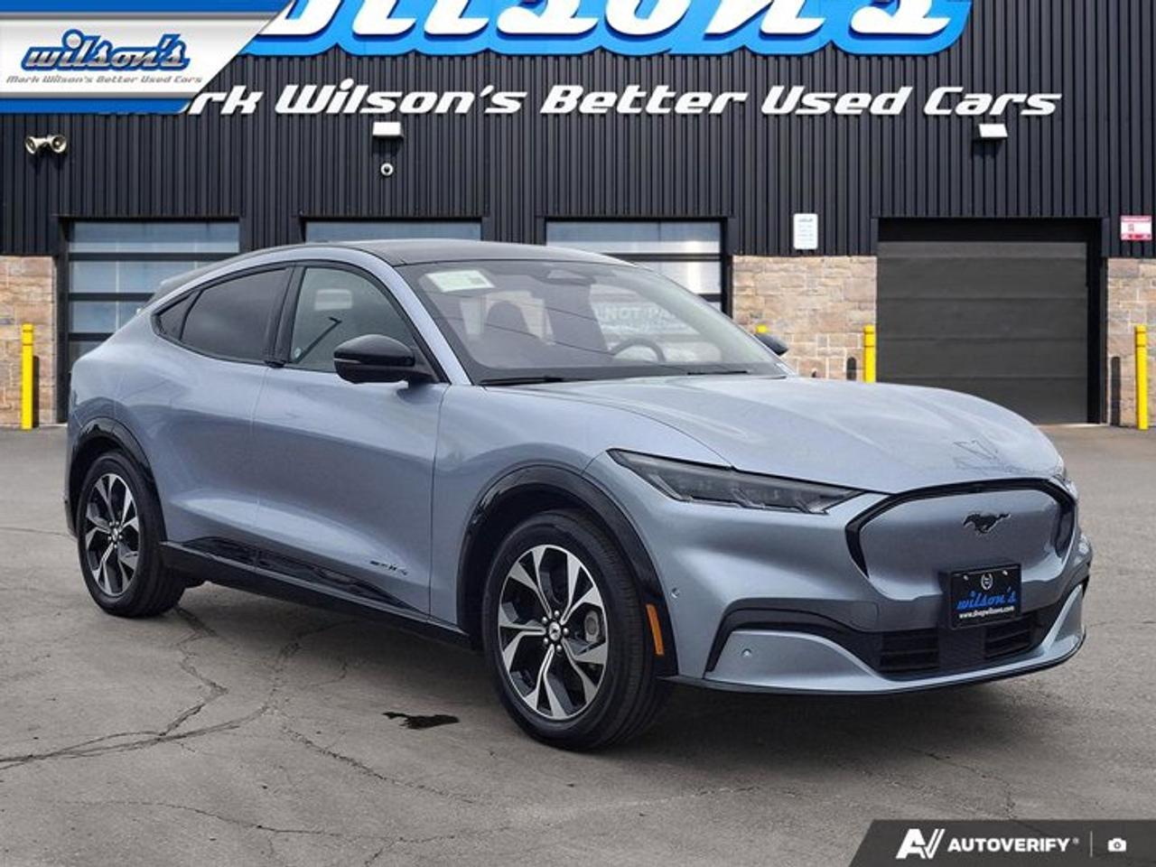 2022 Ford Mustang Mach-E Premium AWD | Leather | Glass Roof | 360 Camera | Heated Seats | CarPlay + Android | and More ! Photo