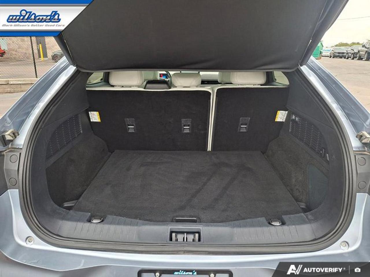 2022 Ford Mustang Mach-E Premium AWD | Leather | Glass Roof | 360 Camera | Heated Seats | CarPlay + Android | and More ! Photo