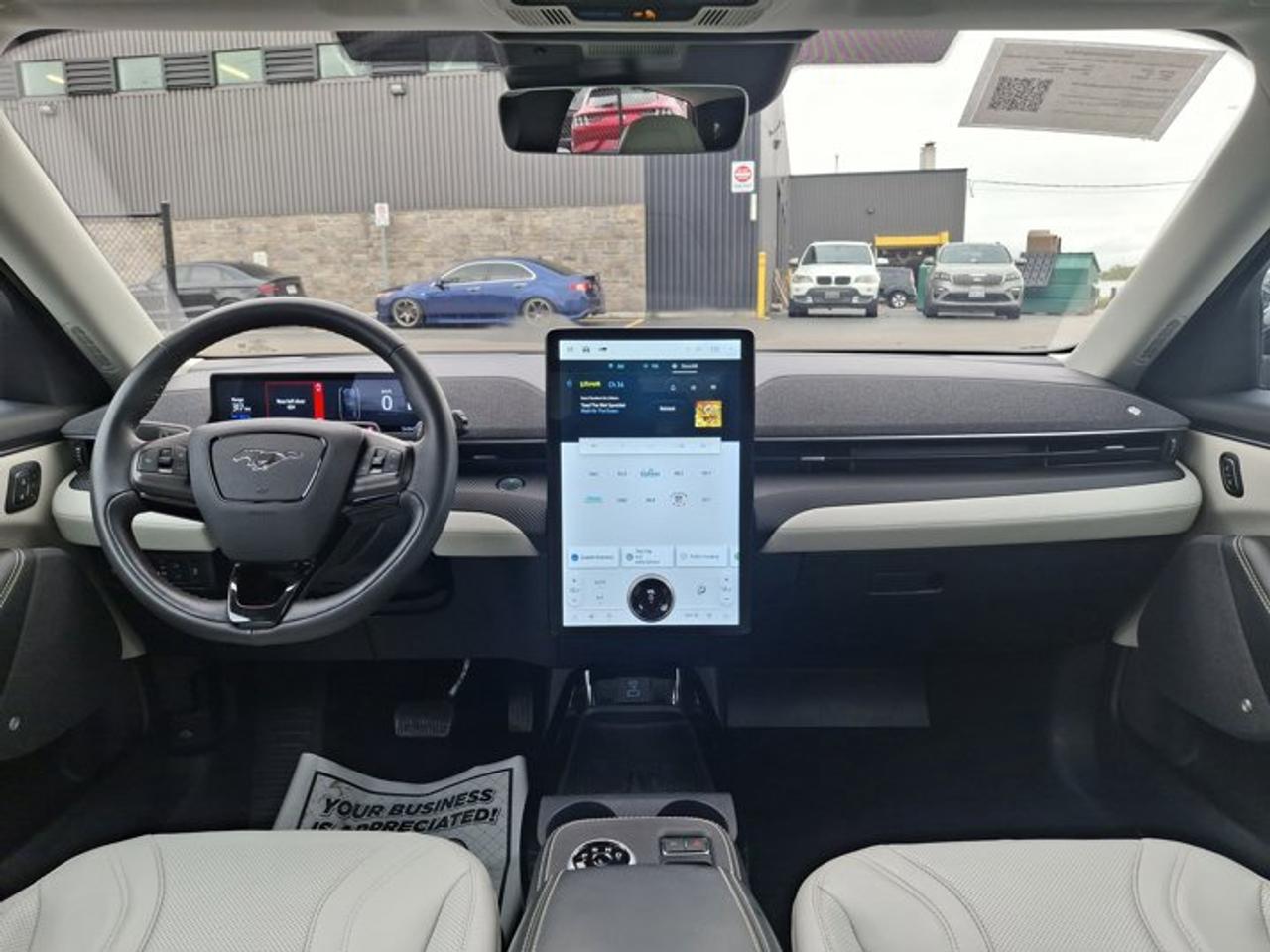 2022 Ford Mustang Mach-E Premium AWD | Leather | Glass Roof | 360 Camera | Heated Seats | CarPlay + Android | and More ! Photo