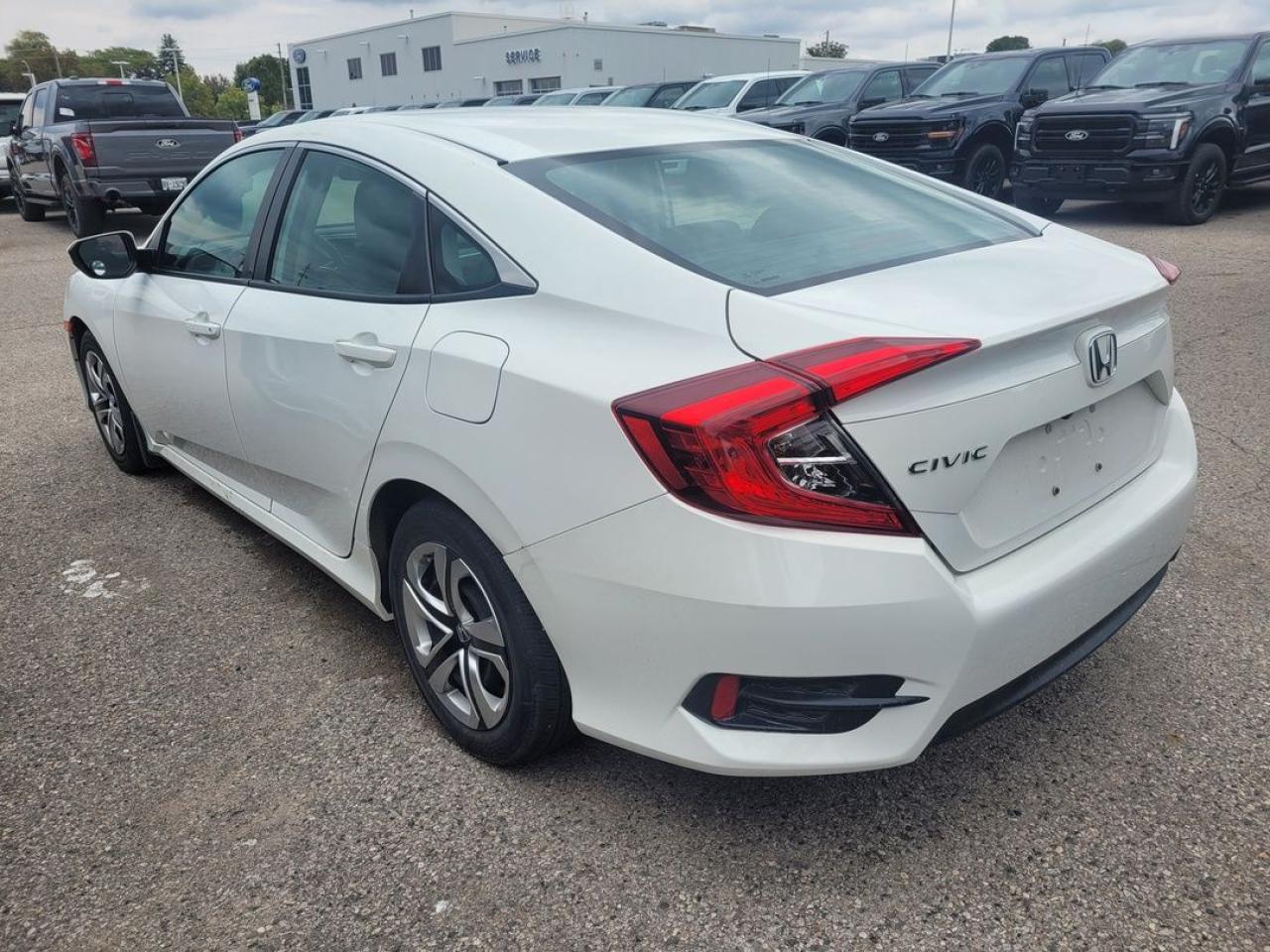 2018 Honda Civic LX Photo2