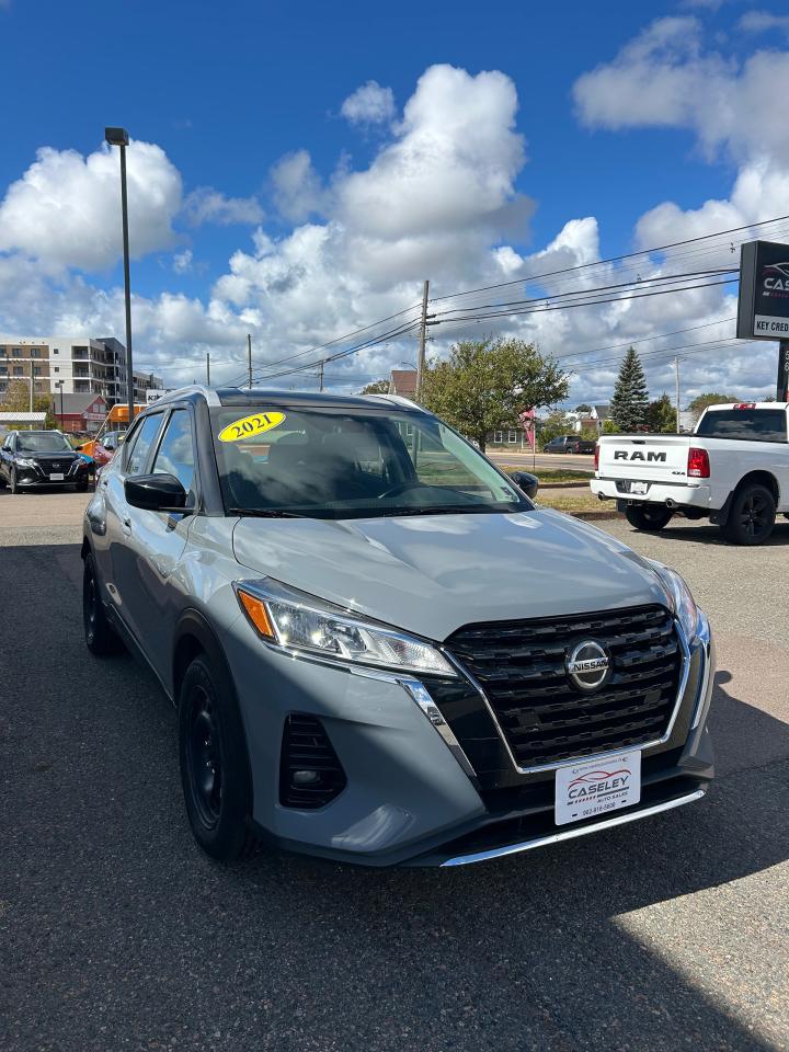 2021 Nissan Kicks SV - Photo #3