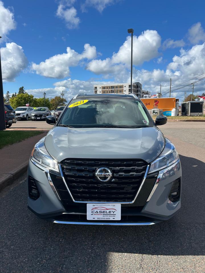 2021 Nissan Kicks SV - Photo #2