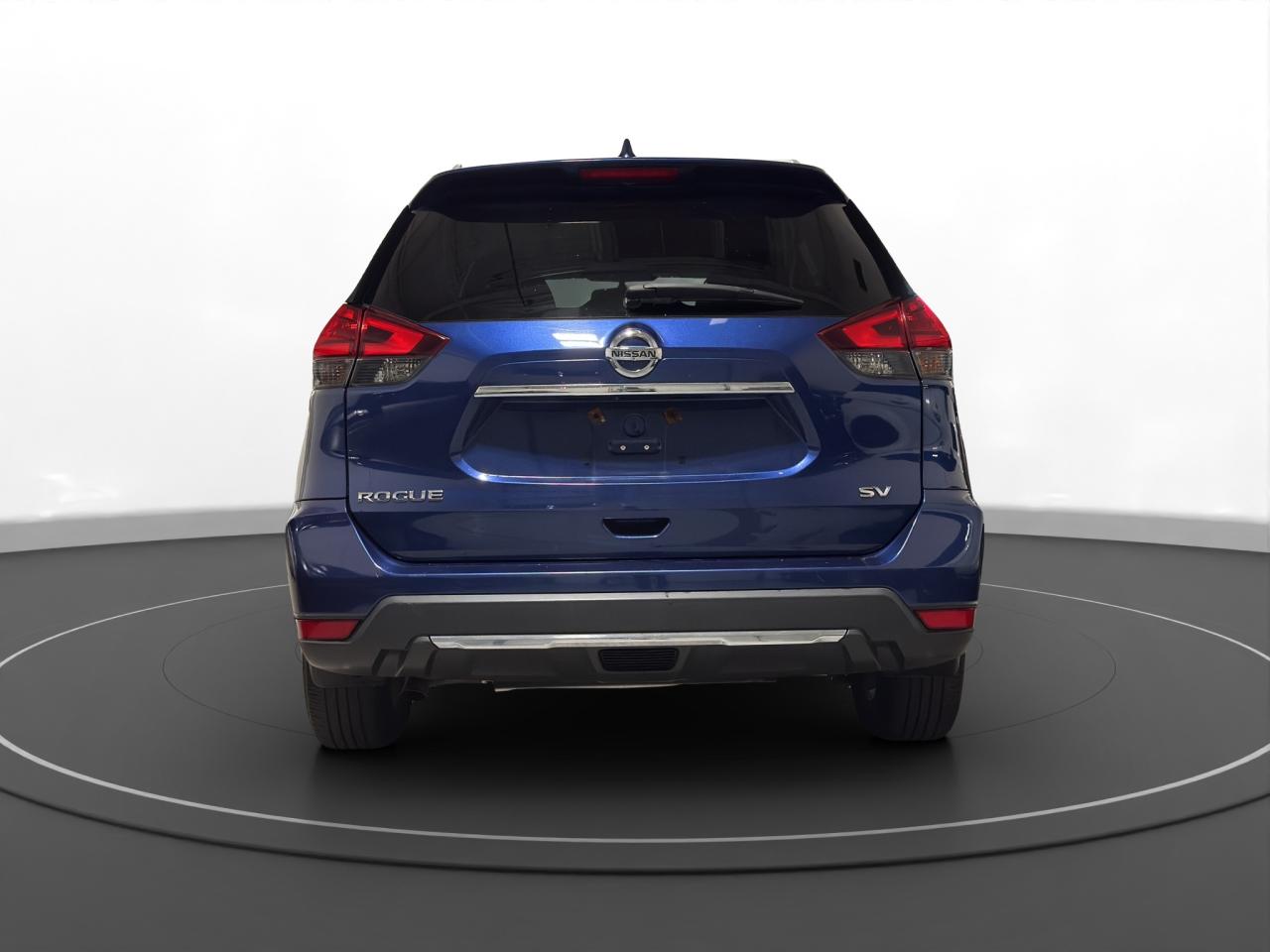 2017 Nissan Rogue SV - Photo #6