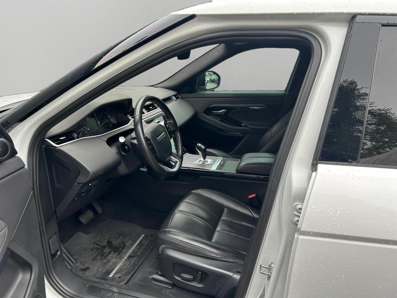 2020 Land Rover Range Rover Evoque S Photo