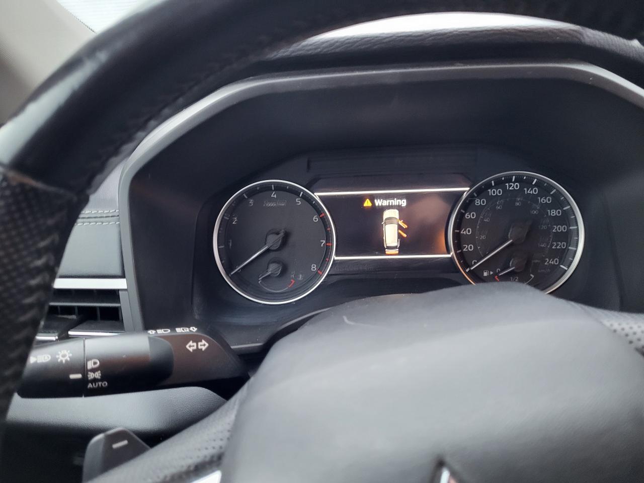 2022 Mitsubishi Outlander ES Photo